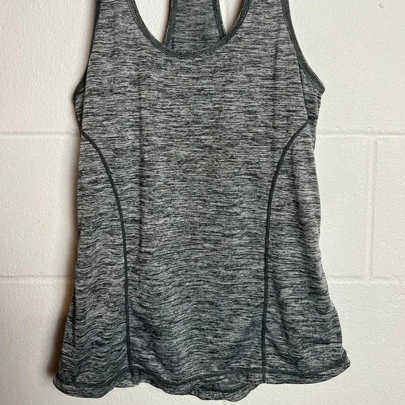 Reebok Grey Athletic Tank Size S‎ - Picture 2 of 9